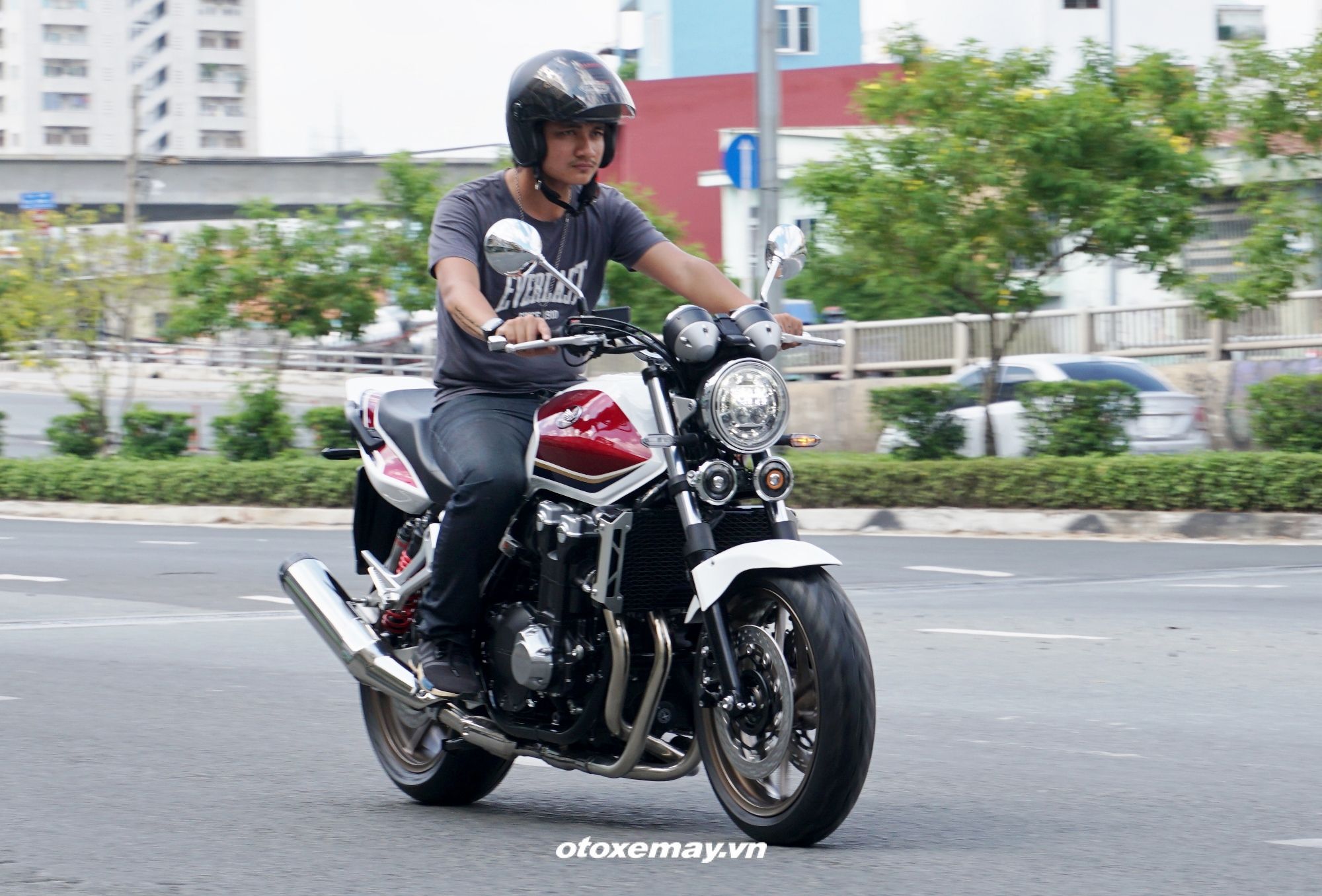 Honda CB1300SF 2018: Chuẩn nakedbike cỡ lớn trên đường Việt